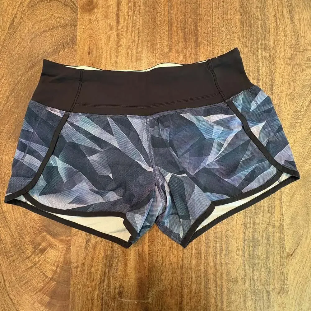 Lululemon Shorts Womens 4 Multicolor Geometric Speed Short 4 Lined Running